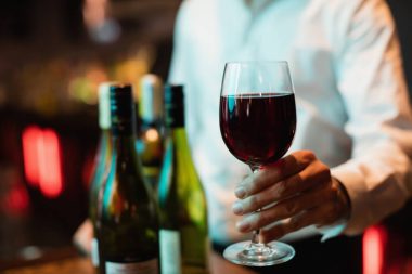 Top 5 caracteristici ale vinurilor pe care trebuie sa le stii